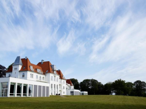Hotels in Brejning
